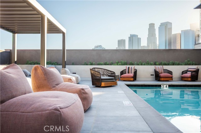 118 Astronaut Ellison S Onizuka Street, Los Angeles CA: https://media.crmls.org/medias/3900ab22-389c-4411-ae7a-121b667ff59d.jpg