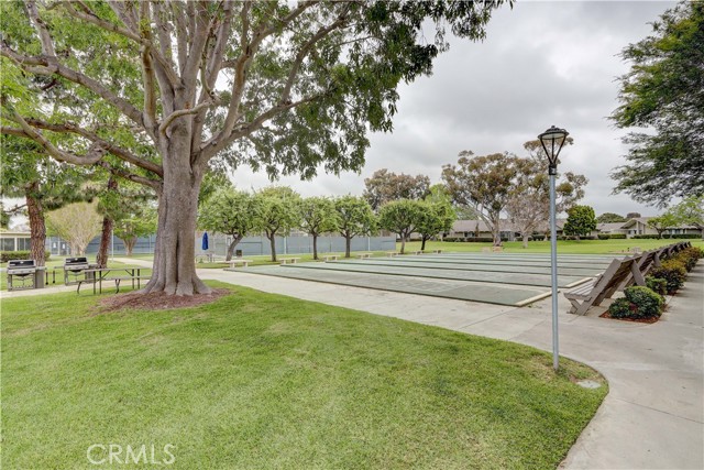 Detail Gallery Image 34 of 35 For 8877 Lauderdale Ct 214e,  Huntington Beach,  CA 92646 - 2 Beds | 2 Baths