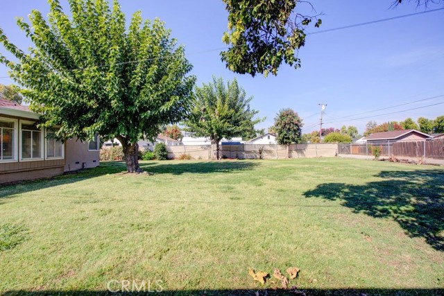 Detail Gallery Image 34 of 40 For 651 E 21st, Merced,  CA 95340 - 2 Beds | 2 Baths