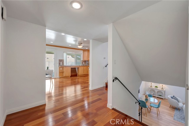 Detail Gallery Image 10 of 63 For 19201 Sherborne Ln, Huntington Beach,  CA 92646 - 4 Beds | 2/1 Baths