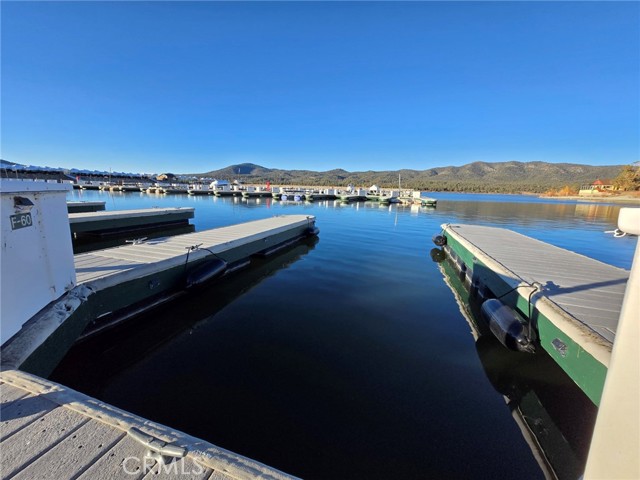 Detail Gallery Image 3 of 5 For 400 Pine Knot Blvd F-60, Big Bear Lake,  CA 92315 - – Beds | – Baths