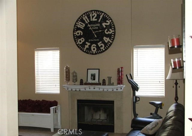 Detail Gallery Image 2 of 11 For 204 York Ln, Santa Maria,  CA 93455 - 3 Beds | 2/1 Baths
