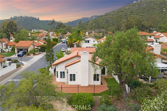 Detail Gallery Image 30 of 38 For 1723 Larkhaven Glen, Escondido,  CA 92026 - 3 Beds | 2 Baths