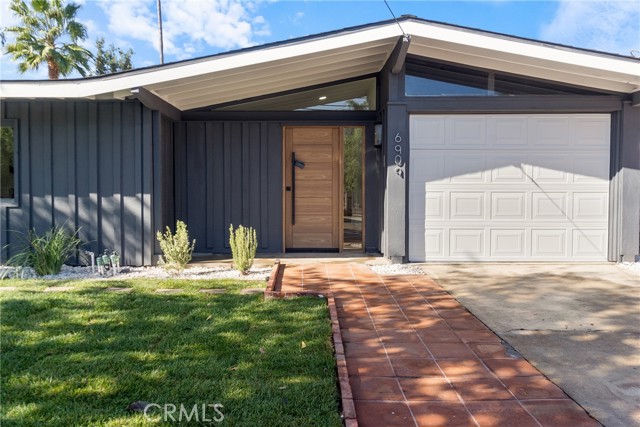 Detail Gallery Image 43 of 46 For 6909 De Celis Pl, Van Nuys,  CA 91406 - 3 Beds | 2 Baths