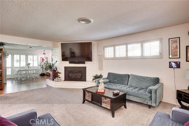 Detail Gallery Image 20 of 26 For 801 Bermuda St, Bakersfield,  CA 93309 - 2 Beds | 2 Baths