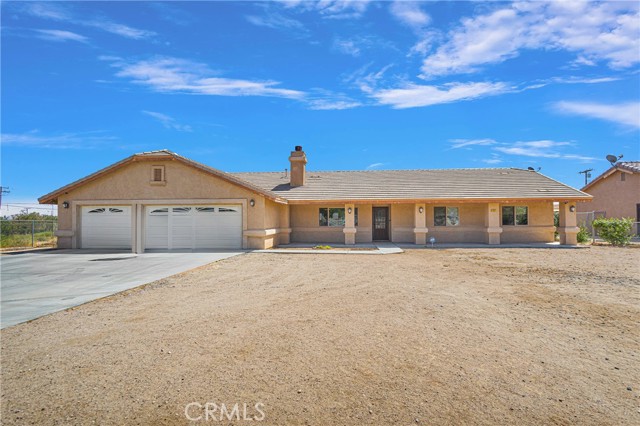 Detail Gallery Image 14 of 16 For 13611 El Rio Rd, Victorville,  CA 92392 - 4 Beds | 2 Baths