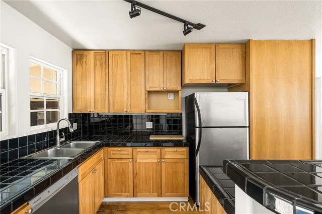522 N Clark Street, Orange CA: https://media.crmls.org/medias/39079c94-ac6e-4b24-8aa3-62d650ff13ee.jpg