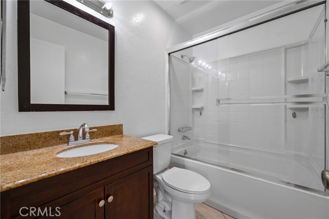 Detail Gallery Image 22 of 58 For 820 W Balboa Bld, Newport Beach,  CA 92661 - 5 Beds | 4/2 Baths