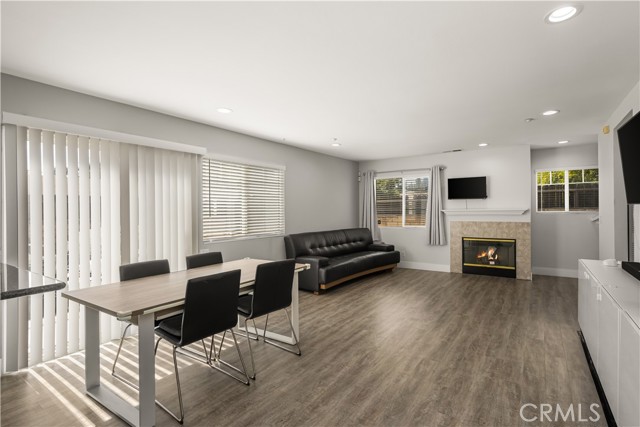 Detail Gallery Image 9 of 36 For 418 E Olive #B, Monrovia,  CA 91016 - 3 Beds | 2/1 Baths