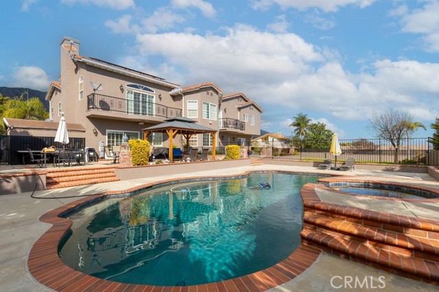 Detail Gallery Image 14 of 61 For 680 W Byron Ct, Upland,  CA 91784 - 6 Beds | 5 Baths