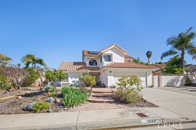 MLS# OC23033674
