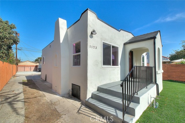 Image 3 for 1123 E 76th Pl, Los Angeles, CA 90001