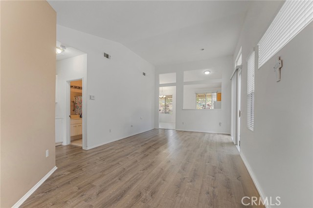 Detail Gallery Image 6 of 30 For 5950 Turnberry Dr, Banning,  CA 92220 - 2 Beds | 2 Baths