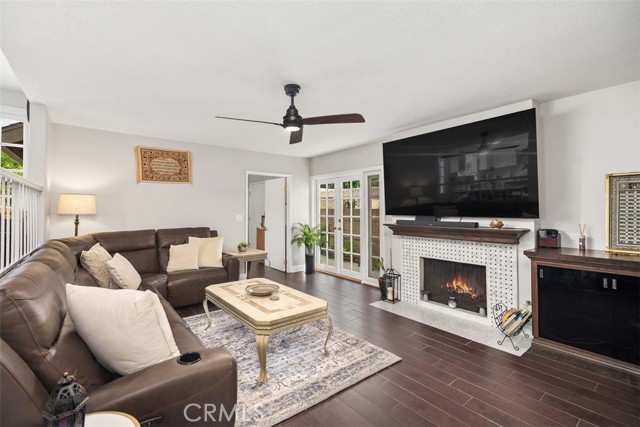 Detail Gallery Image 14 of 47 For 21532 Camino Papal, Lake Forest,  CA 92630 - 5 Beds | 3/1 Baths