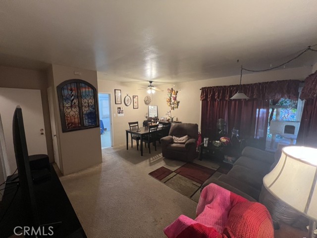Image 14 of 21 For 7457 Mount Vernon Street