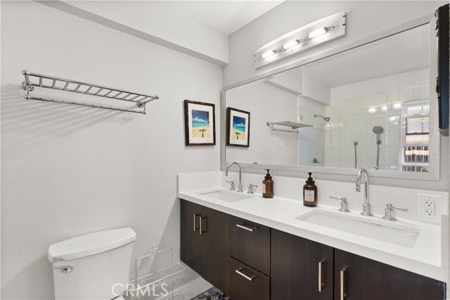 Detail Gallery Image 16 of 25 For 230 62nd St, Newport Beach,  CA 92663 - 3 Beds | 2 Baths