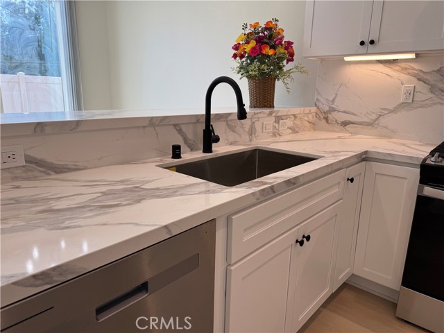 Detail Gallery Image 52 of 58 For 12265 N Lima, Sylmar,  CA 91342 - 4 Beds | 3 Baths