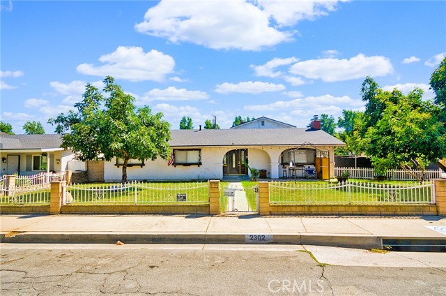 2302 8th Street, La Verne CA: https://media.crmls.org/medias/390f320a-8507-453c-b09e-abc7b3c3c8cc.jpg