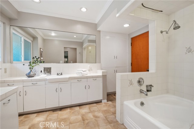 Detail Gallery Image 38 of 48 For 2120 Yucca, Fullerton,  CA 92835 - 4 Beds | 4 Baths