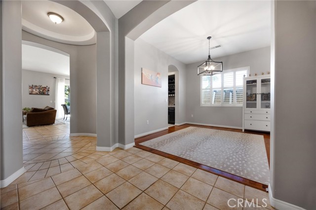 Detail Gallery Image 13 of 53 For 9313 via Parma, Bakersfield,  CA 93312 - 4 Beds | 3 Baths