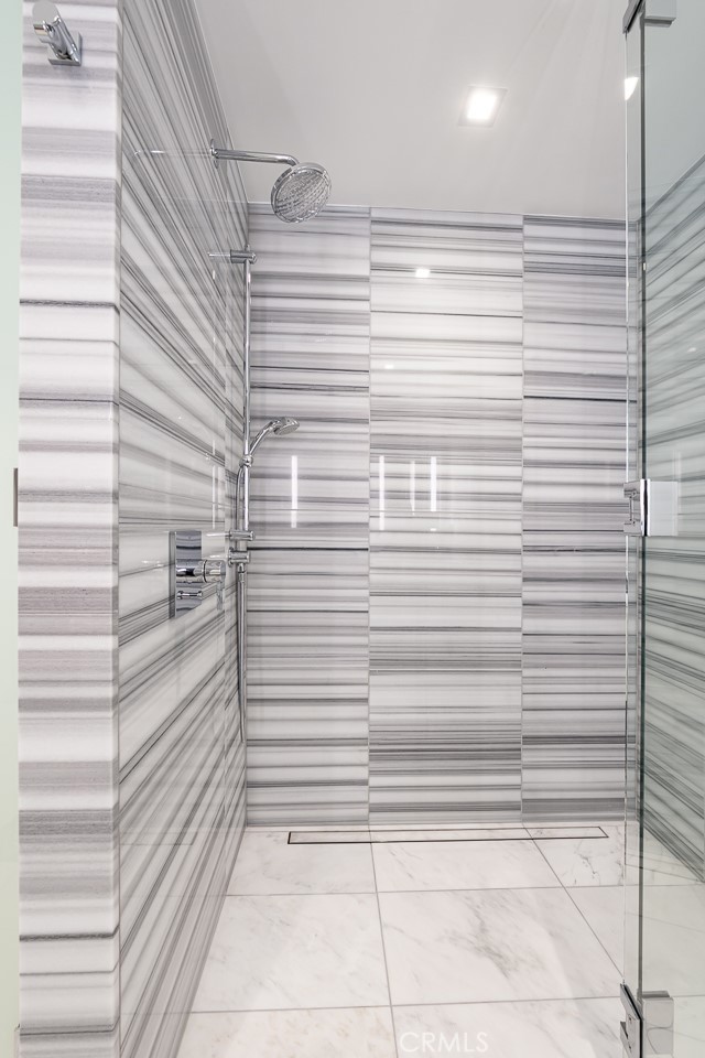 2855 5th Avenue, San Diego CA: https://media.crmls.org/medias/391104b0-327e-48de-bdbc-b4d78eb10a4f.jpg