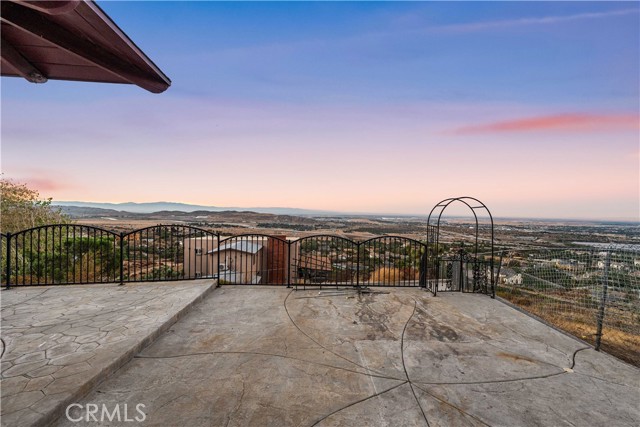 Detail Gallery Image 67 of 74 For 645 Lakeview Dr, Palmdale,  CA 93551 - 5 Beds | 3/1 Baths