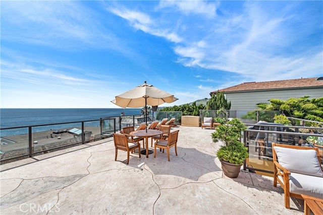 Detail Gallery Image 9 of 16 For 729 Gaviota Dr #5,  Laguna Beach,  CA 92651 - 1 Beds | 1/1 Baths