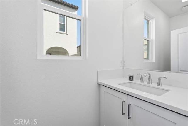 Detail Gallery Image 22 of 39 For 2750 W 182nd #129,  Torrance,  CA 90504 - 3 Beds | 3 Baths