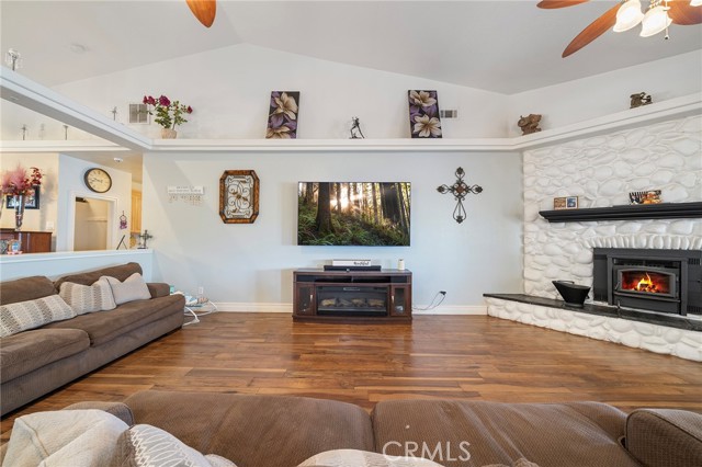 Detail Gallery Image 11 of 75 For 7172 Jargon St, Hesperia,  CA 92344 - 4 Beds | 3/1 Baths