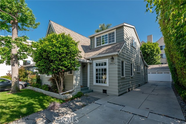 Detail Gallery Image 3 of 22 For 10624 Bloomfield #a St, Toluca Lake,  CA 91602 - 1 Beds | 1 Baths