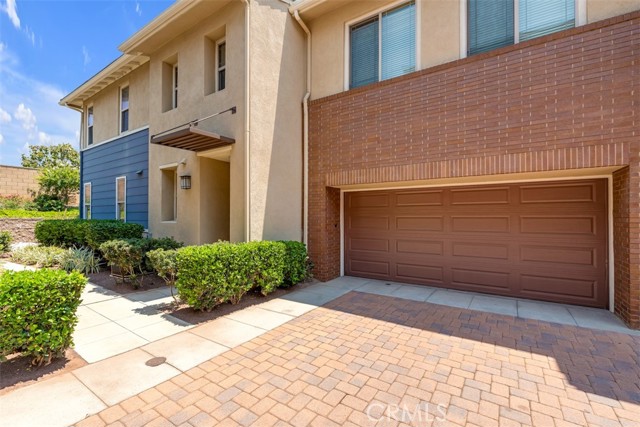 Detail Gallery Image 1 of 1 For 12452 Benton Dr #1,  Rancho Cucamonga,  CA 91739 - 4 Beds | 2 Baths