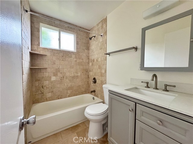 Detail Gallery Image 25 of 39 For 4225 W 169th St, Lawndale,  CA 90260 - 3 Beds | 1 Baths