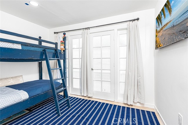 Detail Gallery Image 30 of 41 For 3717 Channel Pl, Newport Beach,  CA 92663 - 4 Beds | 2/1 Baths