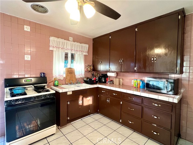 Detail Gallery Image 3 of 8 For 5941 Stanton, Buena Park,  CA 90621 - 2 Beds | 1 Baths