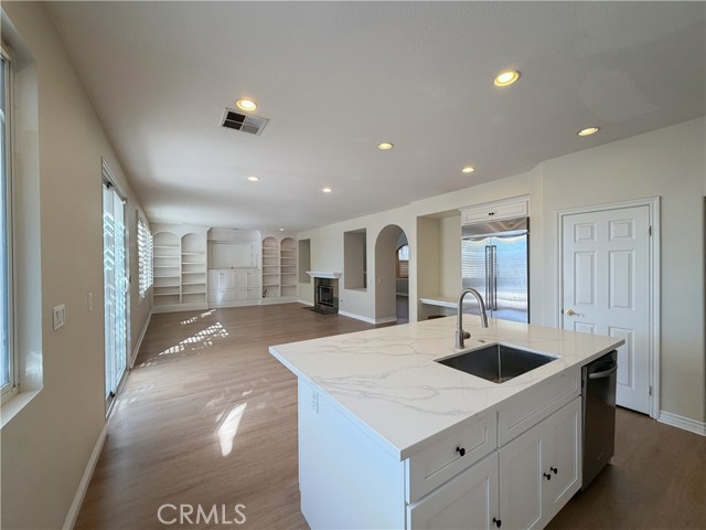 Detail Gallery Image 15 of 39 For 17450 Drake St, Yorba Linda,  CA 92886 - 5 Beds | 4 Baths