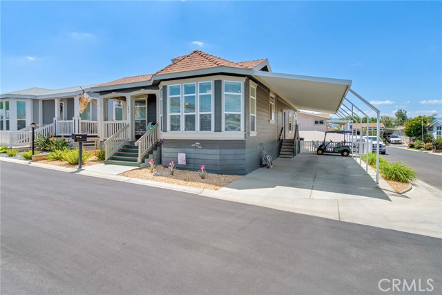 Front Image Thumbnail for CRIG25276374