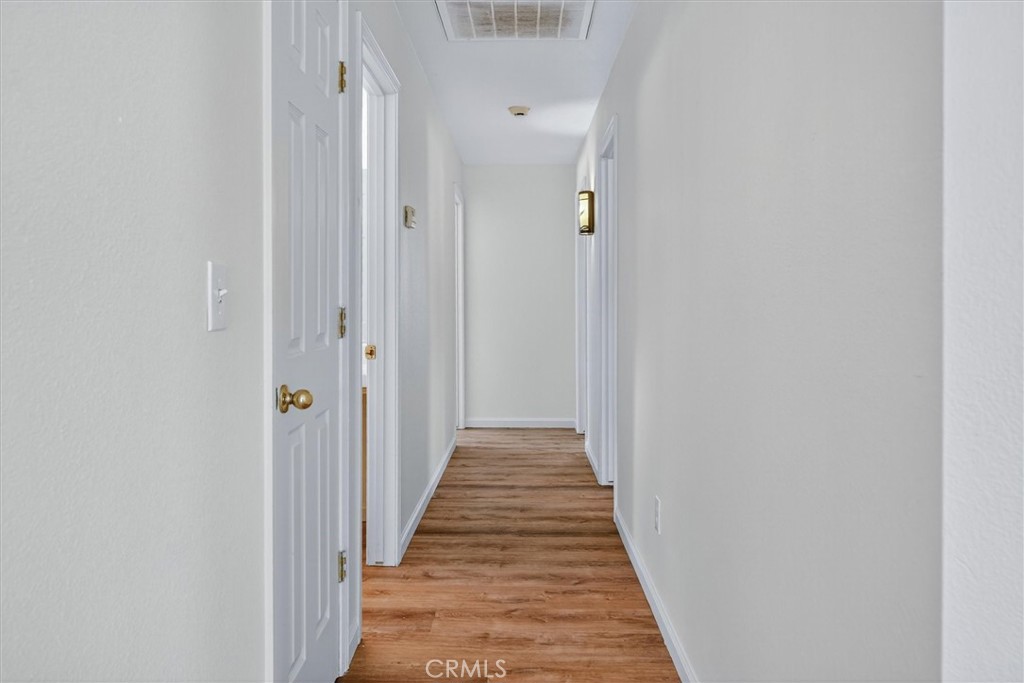 https://media.crmls.org/medias/3915c595-df30-46df-9577-48e75cab63eb.jpg?preset=X-Large
