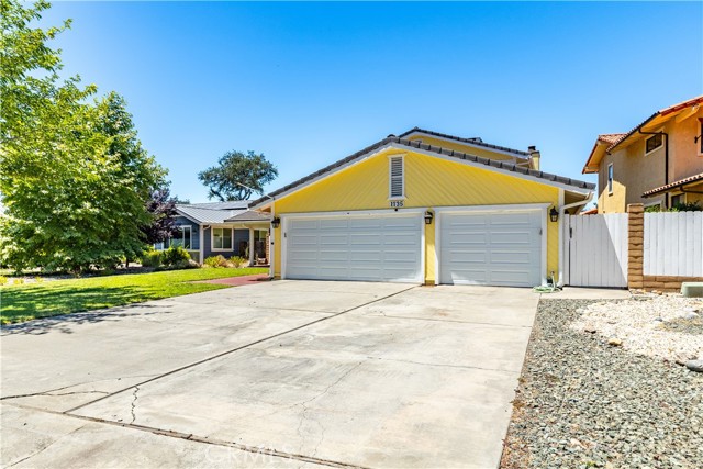 Detail Gallery Image 2 of 74 For 1735 Southfork Pl, Paso Robles,  CA 93446 - 4 Beds | 3 Baths