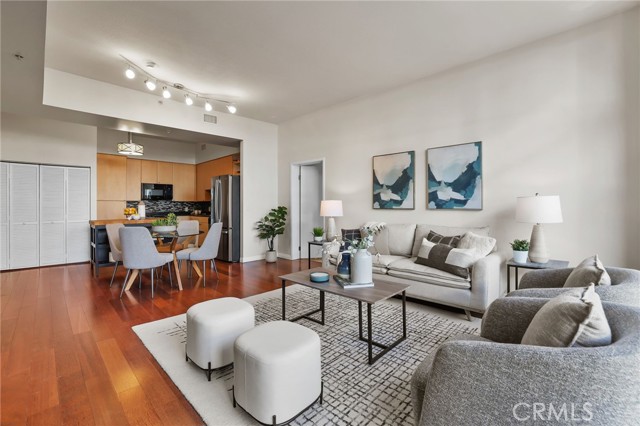 Detail Gallery Image 9 of 47 For 388 E Ocean Bld #305,  Long Beach,  CA 90802 - 2 Beds | 2 Baths