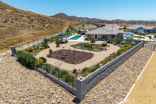 27834 Via Santa Catarina, Menifee CA: https://media.crmls.org/medias/39168fa3-8482-452d-a360-b26838a86c78.jpg