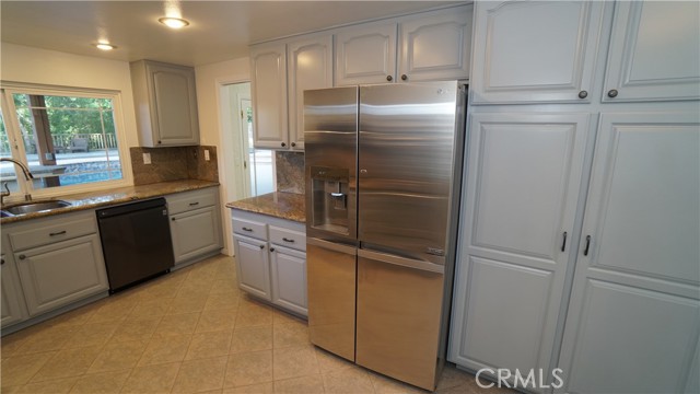 Image 13 of 45 For 24530 Breckenridge Place