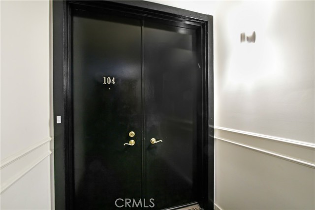 Detail Gallery Image 30 of 44 For 4949 Genesta Ave #104,  Encino,  CA 91316 - 2 Beds | 2 Baths