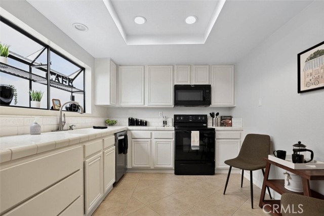 Detail Gallery Image 12 of 44 For 26 Claret #40,  Irvine,  CA 92614 - 2 Beds | 1/1 Baths