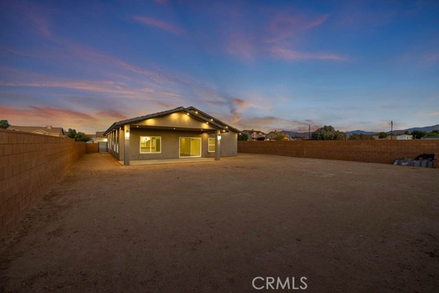 36733 42nd E Street, Palmdale CA: https://media.crmls.org/medias/3917ddb8-abcb-4df2-aeea-afcf7dec5d94.jpg