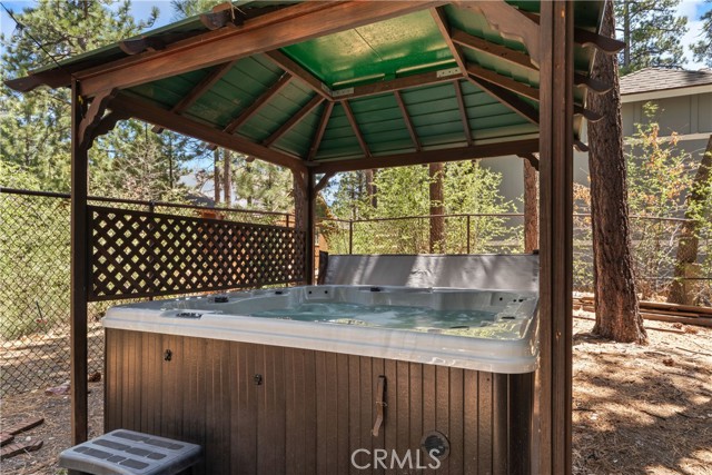 Detail Gallery Image 33 of 42 For 42646 Constellation Dr, Big Bear Lake,  CA 92315 - 4 Beds | 2 Baths