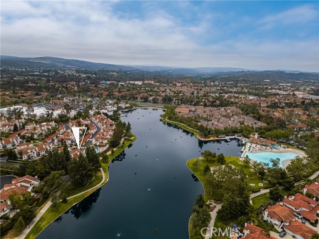 183 Montana Del Lago Drive, Rancho Santa Margarita CA: https://media.crmls.org/medias/391837b6-51e4-4e69-b64a-0d8ec7b630a4.jpg