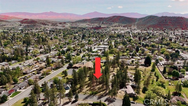 Image 4 of 54 For 0 S Lang Way