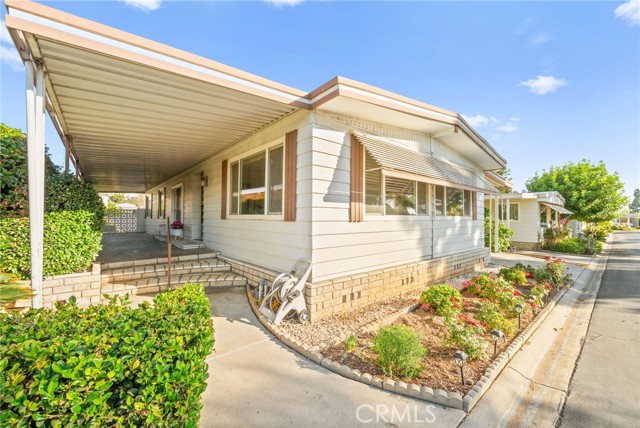 Detail Gallery Image 6 of 62 For 3738 Lake Side #75,  Yorba Linda,  CA 92886 - 2 Beds | 2 Baths