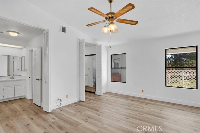 Detail Gallery Image 18 of 58 For 13027 Quapaw, Apple Valley,  CA 92308 - 4 Beds | 3/1 Baths