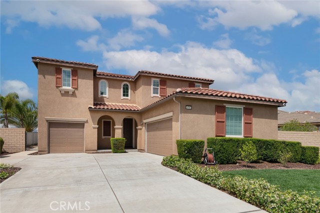 Front Image Thumbnail for CRIV26077943